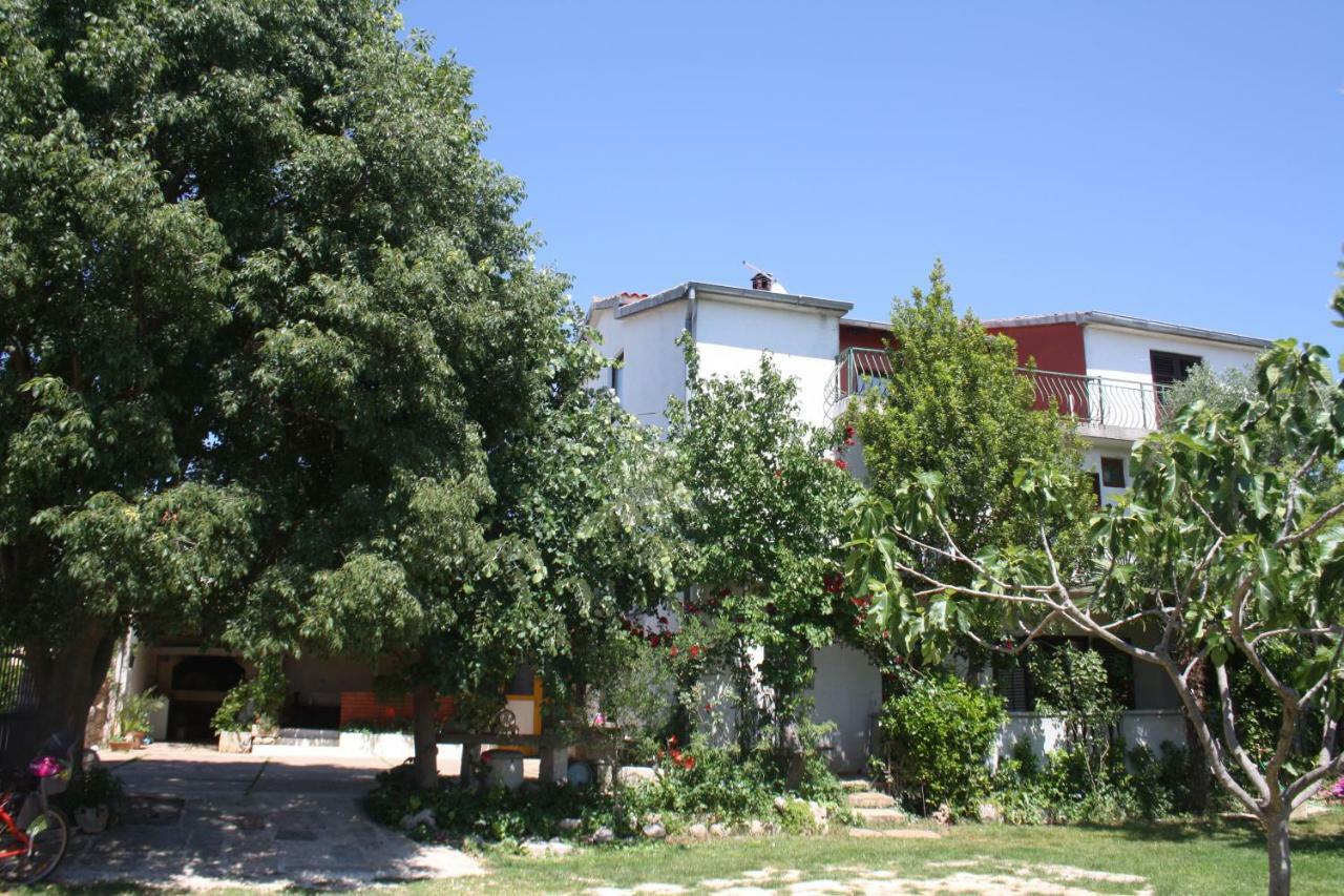 Apartmani Dana Sukošan Exterior foto