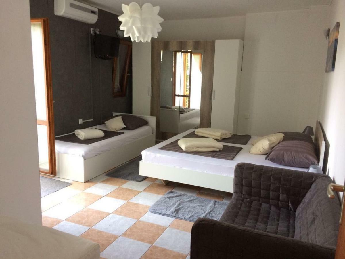 Apartmani Dana Sukošan Exterior foto